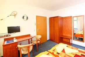 Hotel-Pension Petridamm - Image 4