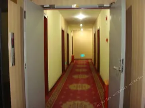 Jinyue Business Hotel - Image 2