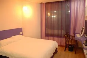 Lavender Hotel Shenzhen - Image 3