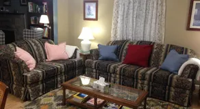 Cozy Cottage Bargersville Indiana - Image 3