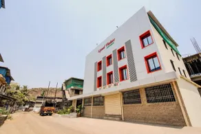 Oyo 36742 Kunal Palace - Image 2