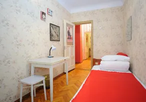 Retro Moldova Hostel - Image 5
