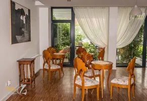 May Residence - Image 3