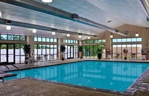 Microtel Inn & Suites Davis - Image 4