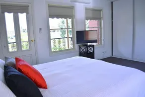 Turner Terrace - Image 4
