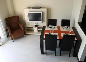 Sealand Apartment - Image 3