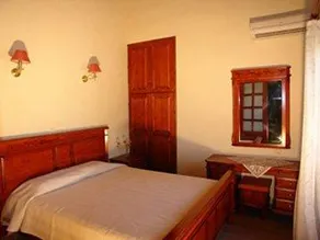 Aloni Cottages - Image 4