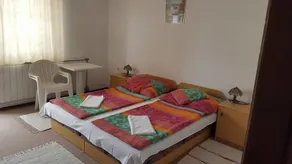 Vili Apartmanház - Image 3