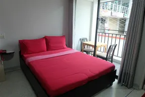 OYO 127 D well Residence Hotel - Image 4