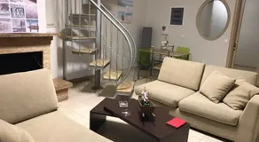 Kalamata Beach Maisonette - Image 2