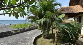 Villa Ganesha, Banjar Beach, Lovina - Image 2