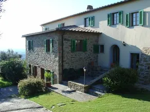 OLIVE TREE SUITES - Image 1