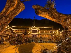 Fengxiang Yaozhai Hotel - Image 4