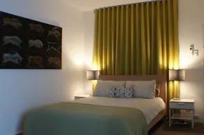 The Chee Bondi - Image 3