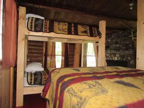 Bulldog Camps & Lodge - Image 5