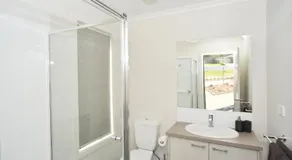 Beischer Apt A - Image 3