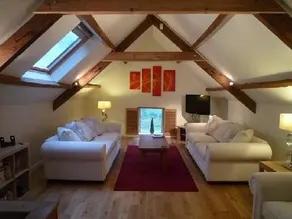 The Gate House - Image 3