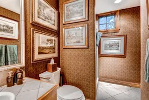 Avon Village - Image 4