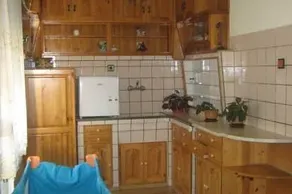 Asenov Hotel - Image 5