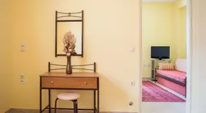 Manesi Apartments - Image 5