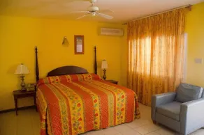 Guest House Villa Royal - Image 4