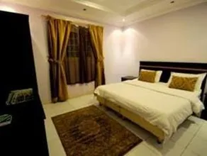 Rest Hotel - Image 5
