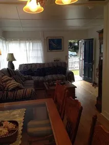 Ideal Laguna Beach Cottage - Image 4
