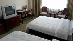 Taian Railway Hotel - Image 4