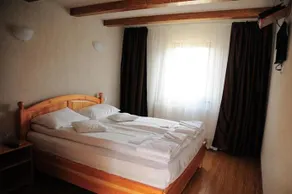 La 5 Casute - Image 4