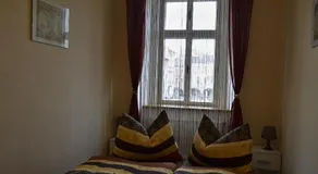 Apartman Namesti Hostinne - Image 3