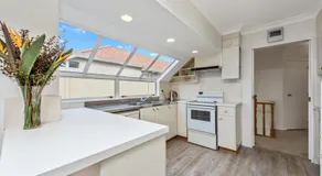 Central at the Mount - Mount Maunganui Holiday Home - Image 3