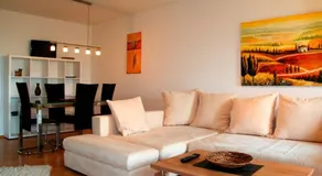 Apartment 8 - Image 2
