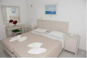 Samos Apartments - Image 5