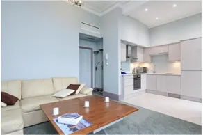 Riverside Apartments - Image 4