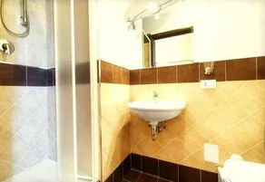 B&b Brilli - Image 5