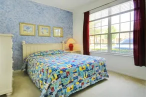 Disney Home - Image 3