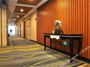 Thank You Intercity Hotel (Junan Leshang Building) - Image 3