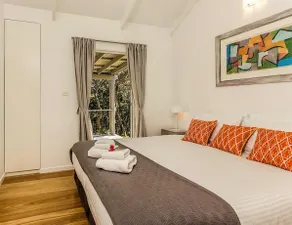 Kookaburra Beach Cottage On Tallow - Image 5