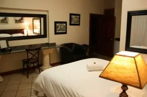 Croc River Lodge - Image 2