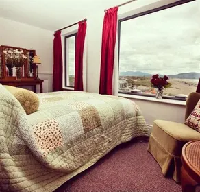 The Seafront Inn Hotel - Image 5