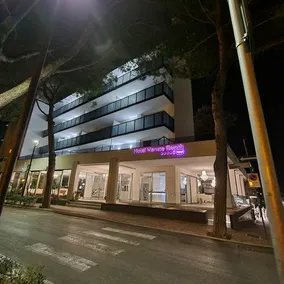 Cristina Hotel Venice Beach - Image 2