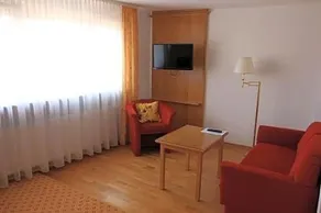 Hotel am Schloss Darmstaedter Hof - Image 5