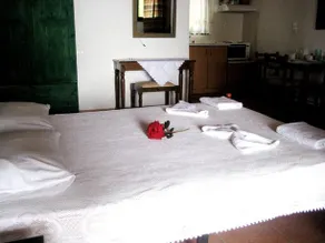 Studio Froso - Image 2