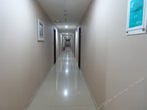 Leyuanju Business Hotel - Image 4