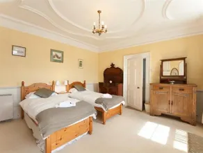 New Quay Lodge - Image 3