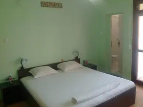 House Stoyanovi - Image 4