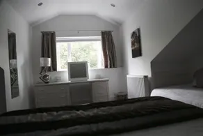 La Suisse Serviced Apartments - Image 3