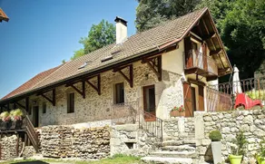 Les Lodges De La Cascade - Image 1