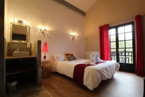 Etxe goxoan chambres d'hôtes avec cuisine été équipée commune et jaccuzi - Image 1