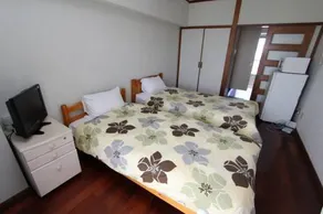 Superior Hotel - Image 2